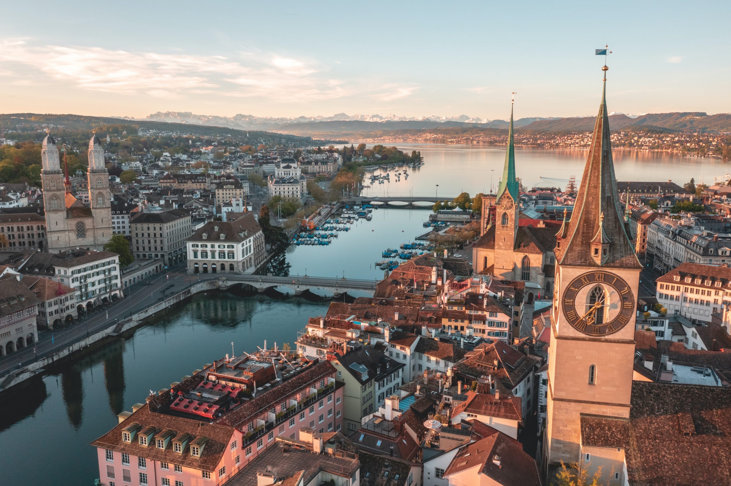 List of the 3 largest service companies from Zurich (city)