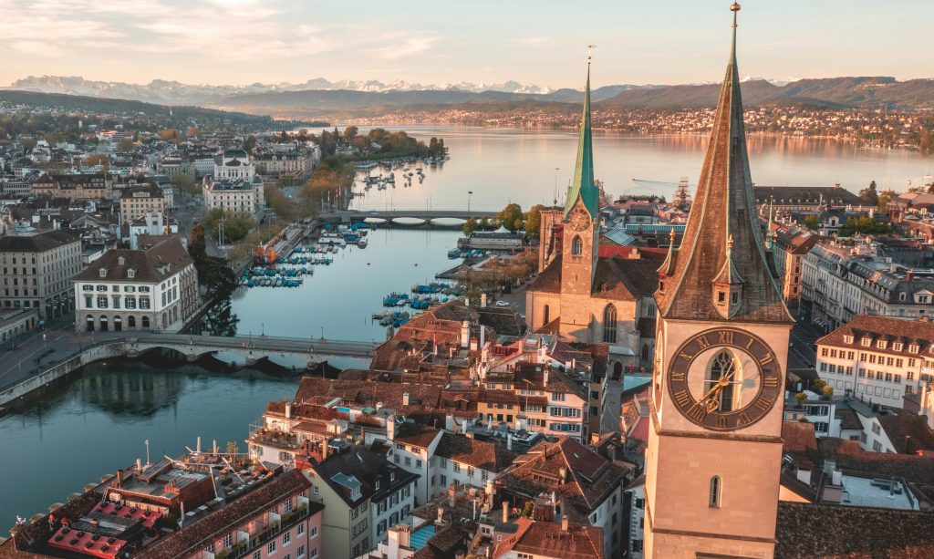 Investor for office property in Zurich: Swiss Prime Site